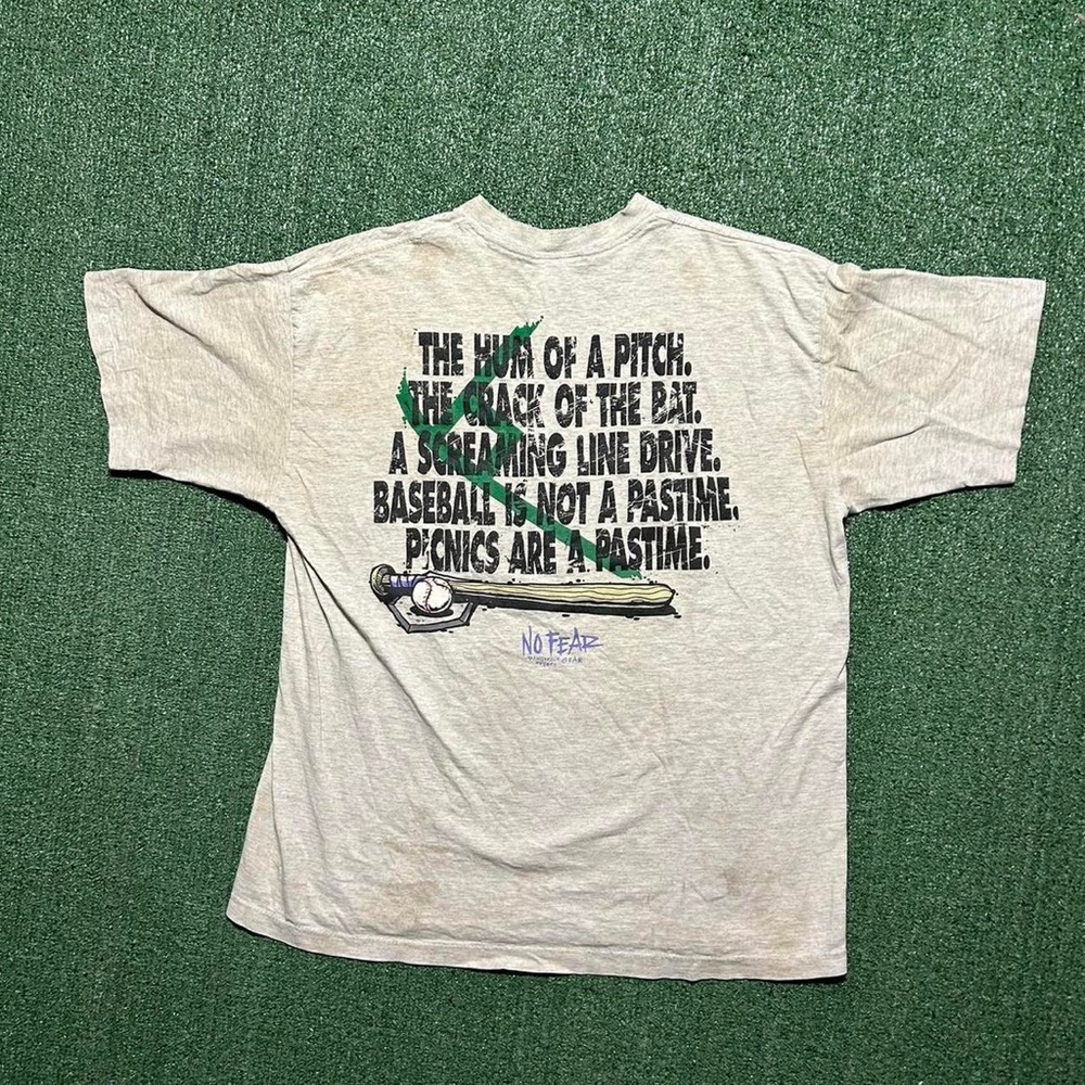 MELLODAY Cream Graphic Tee